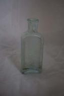 Medicine bottle, “Piso’s Cure for Consumption, Hazeltine &amp; Co.”