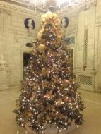 The Pennsylvania Foyer tree